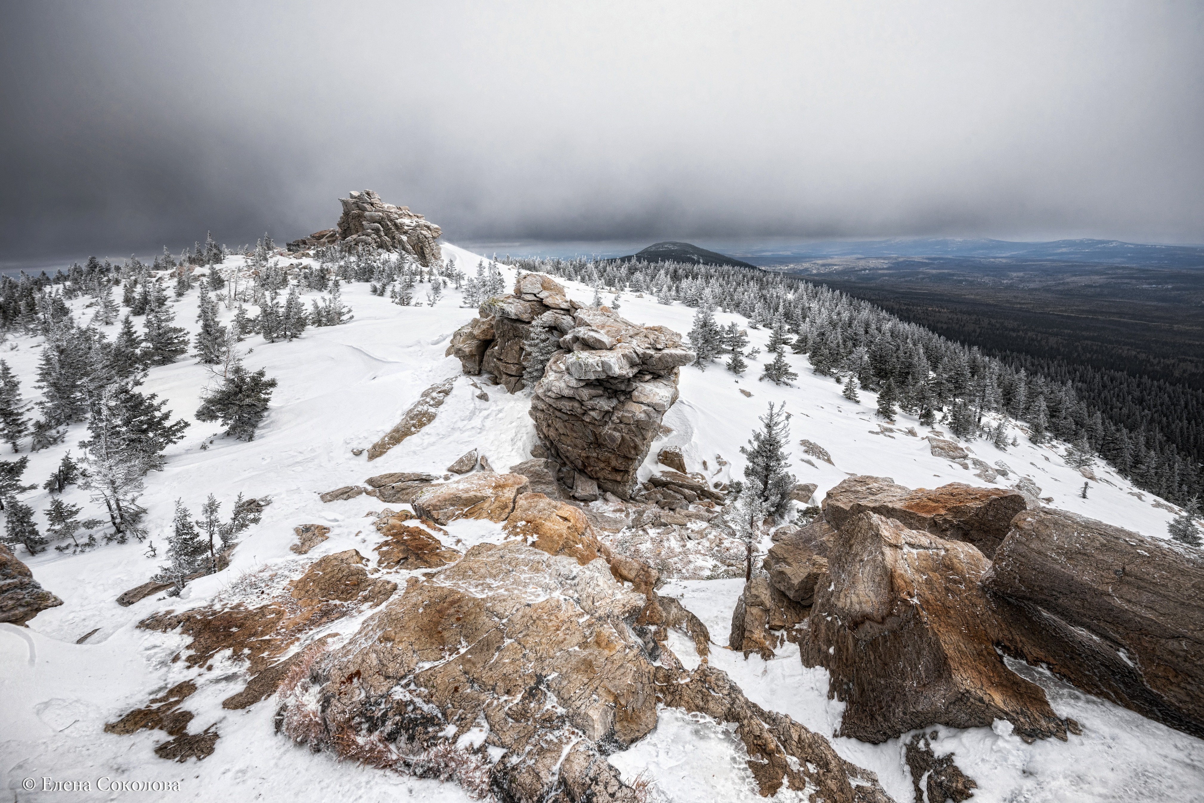 Хребет Зюраткуль